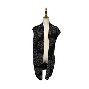 Chico’s Black & White Open Front Textured Vest | Size 2 (M/L)